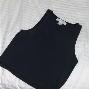 Cropped black tank